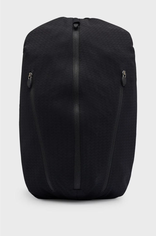WATERPROOF SPIDER BAG WITH REFLECTIVE DETAILING